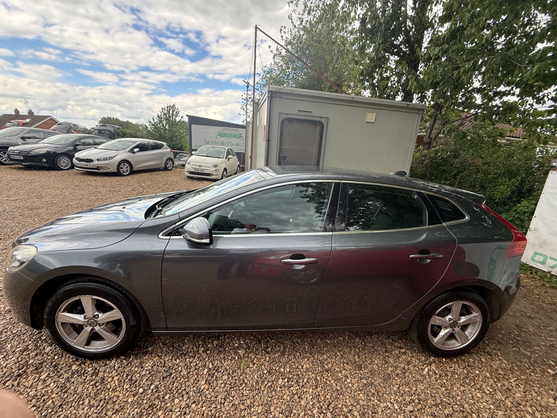 VOLVO V40 D2 SE 5dr