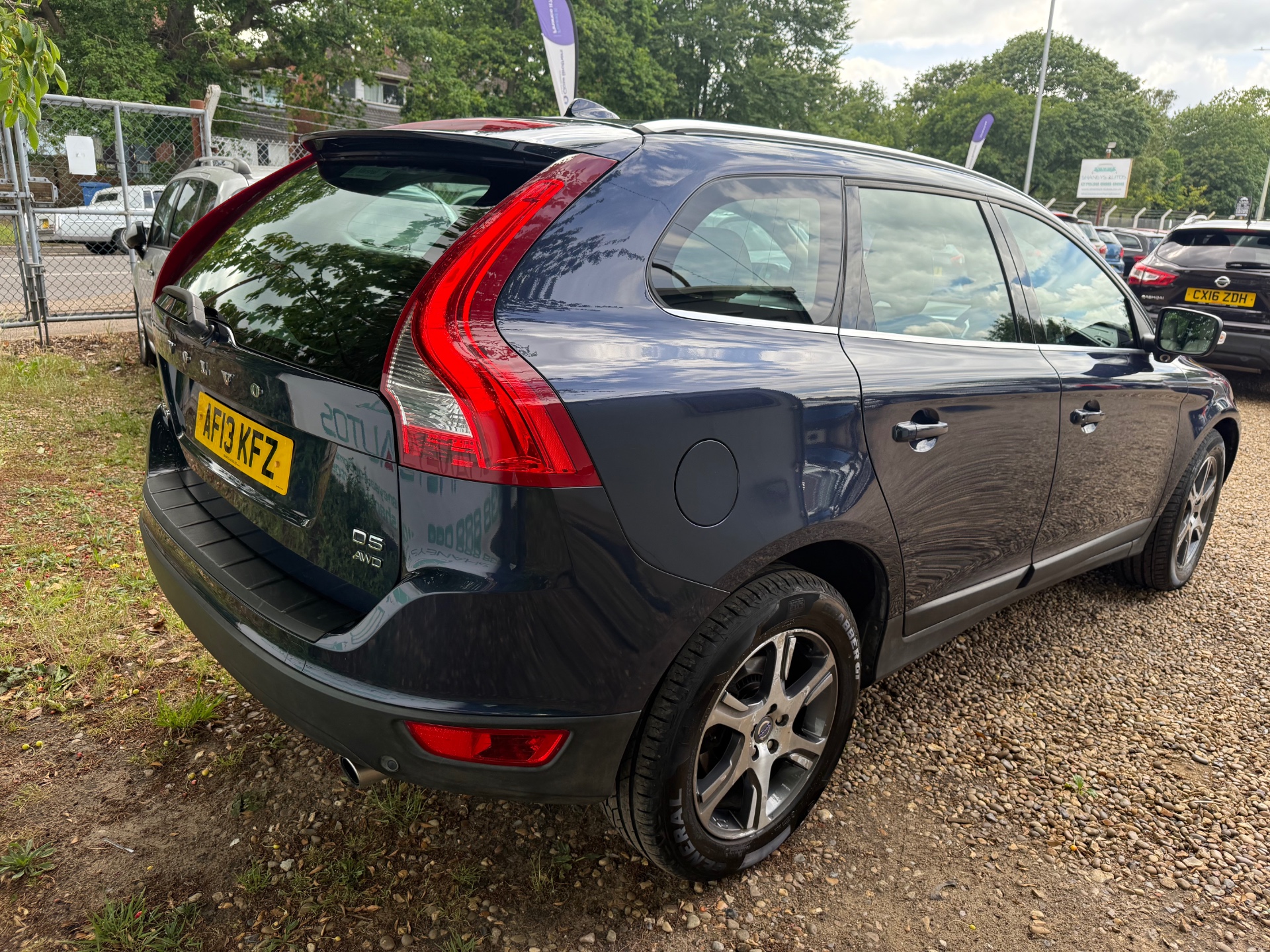 VOLVO XC60 D5 [215] SE Lux Nav 5dr AWD Geartronic