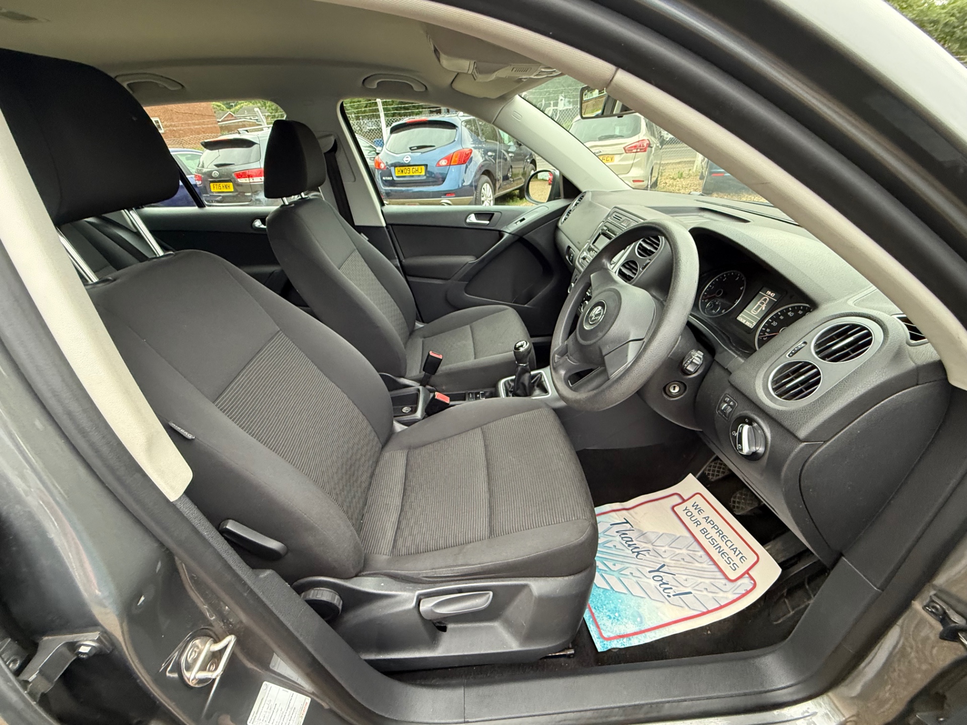 VOLKSWAGEN TIGUAN 2.0 TDi BlueMotion Tech S 5dr [2WD]