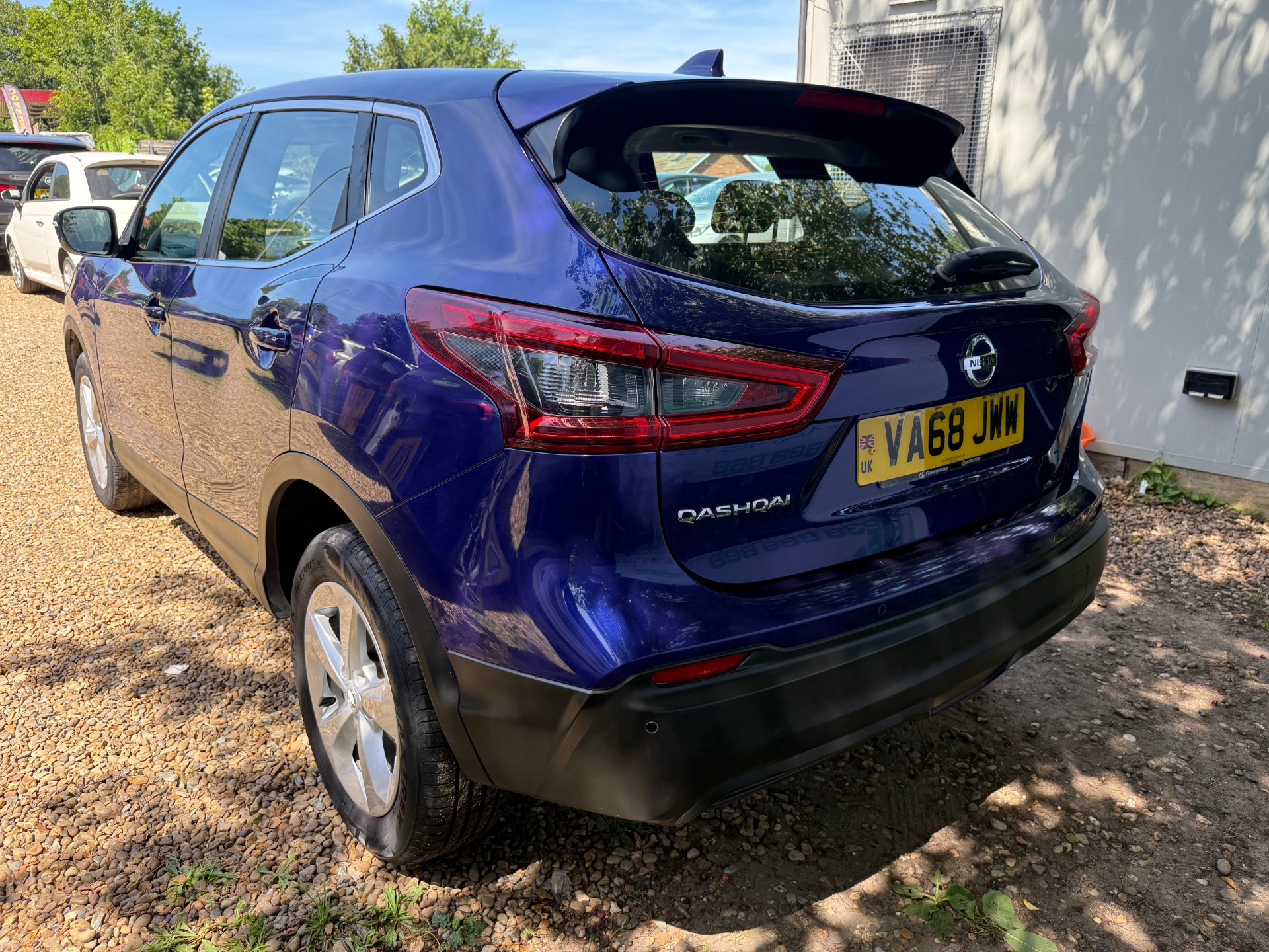 NISSAN QASHQAI 1.3 DiG-T Acenta Premium 5dr