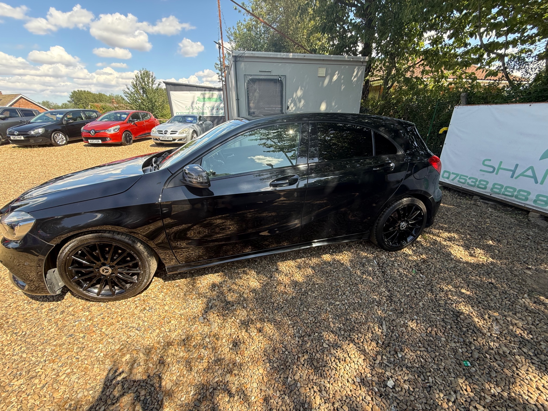 MERCEDES-BENZ A CLASS A160 AMG Line Premium 5dr Auto