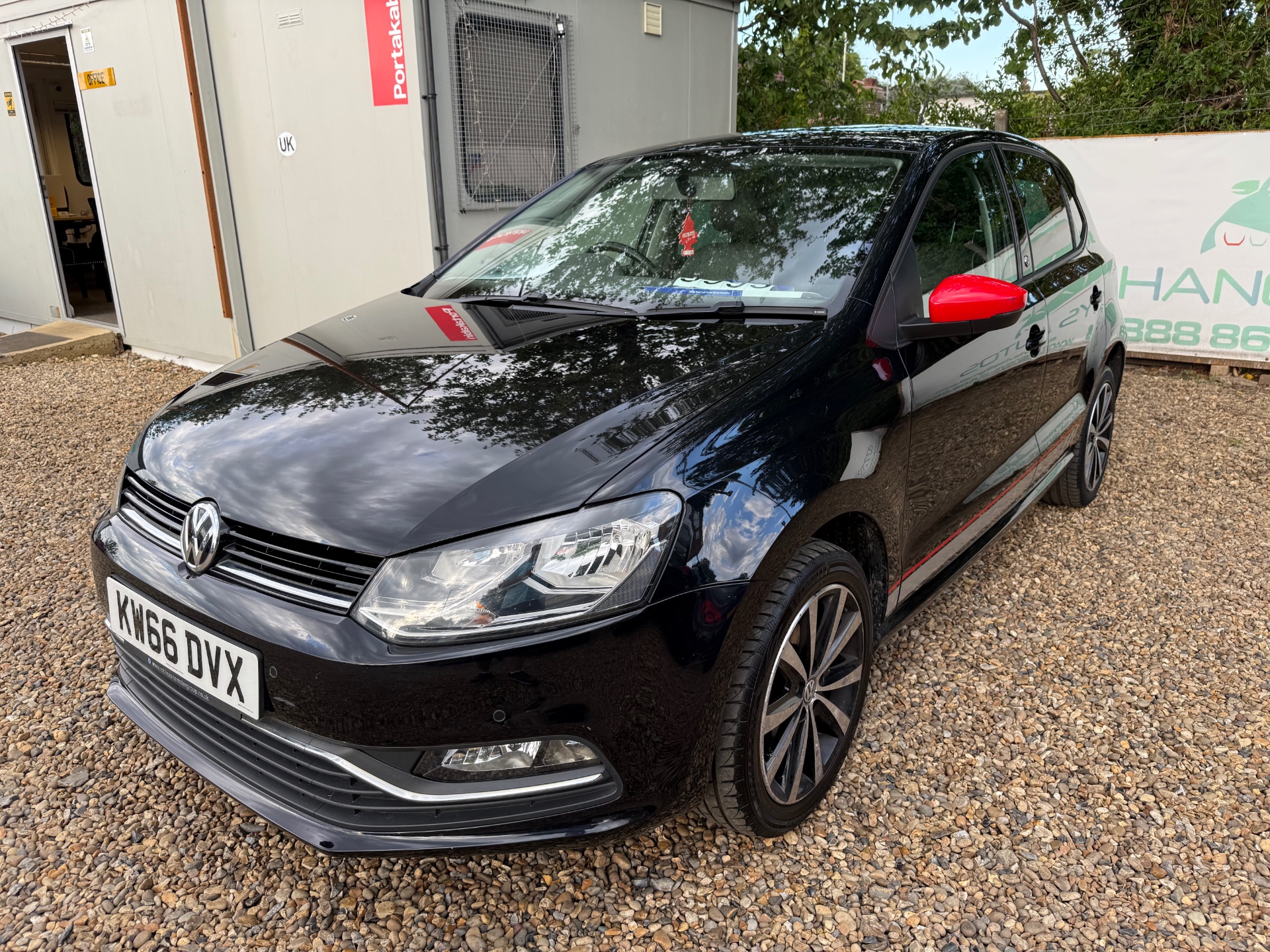 VOLKSWAGEN POLO 1.0 75 Beats 5dr