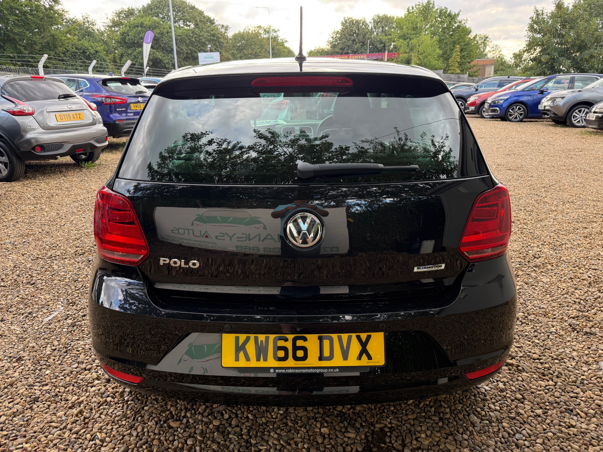 VOLKSWAGEN POLO 1.0 75 Beats 5dr