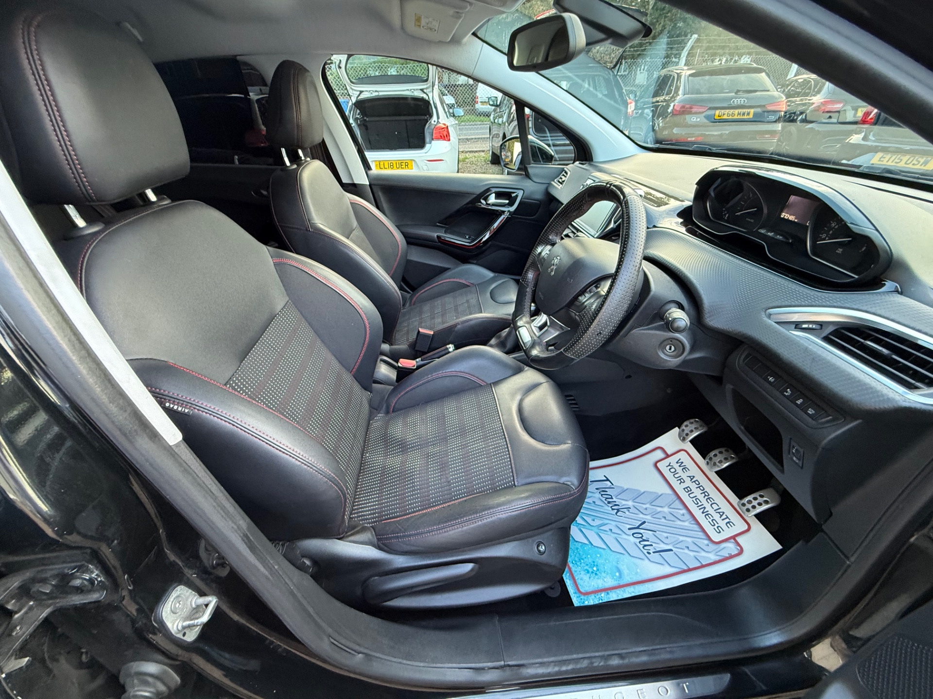 PEUGEOT 208 1.2 PureTech 110 GT Line 5dr